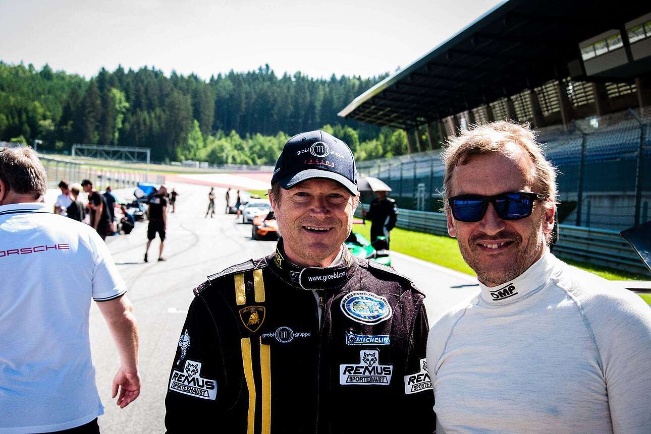 Werner Gröbl mit Teamchef Aki Mörtl